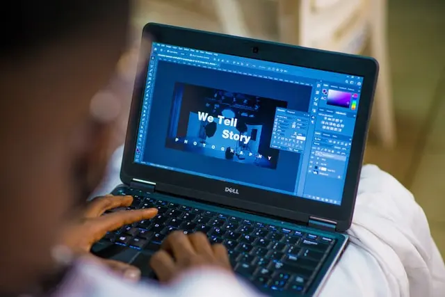 Hire Graphic Designers